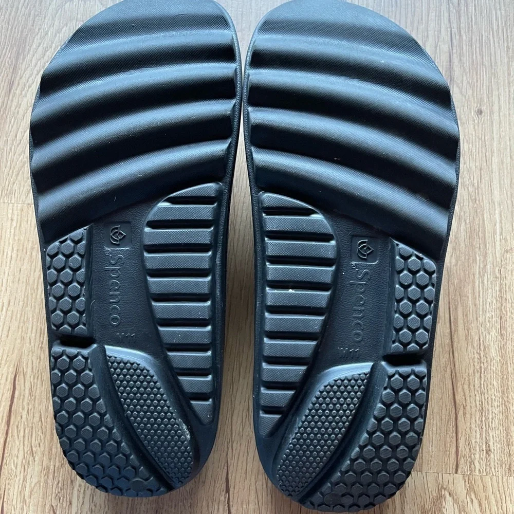 Spenco Men’s Fusion 2 Sandal Flip-Flop, Black Size M11